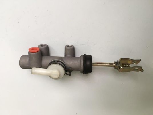 실린더 ASSY CLUTCH MASTER FITS 도요타 3142026170 럭처 펌프 도요타 히아세 다이나 31420-36130 31420-26170 31420-26160 럭처 마스터 실린더