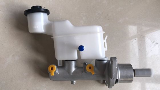 47201-09230실린더 서브-아시 브레이크 마스터 47201-09230 FITS TOYOTA 힐룩스 픽업 MK6 KUN26 3.0TD D4D 10/2006-2016 브레이크 마스터 실린더 수동 변속기