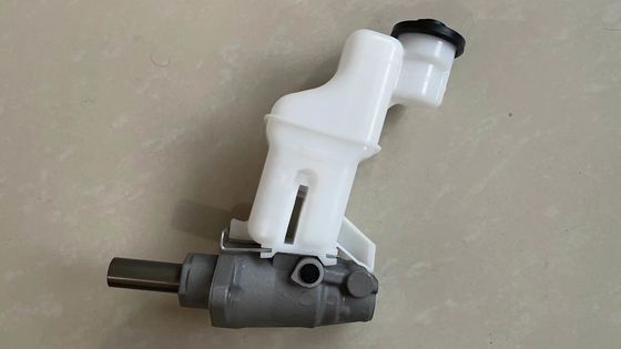 47028-48030 FITS TOYOTA 47028-42030 실린더 서-아시 브레이크 마스터 W/플릿 47028-48030 FITS TOYOTA 실린더 서-아시 브레이크 마스터 w/플릿 4702848030 Genui
